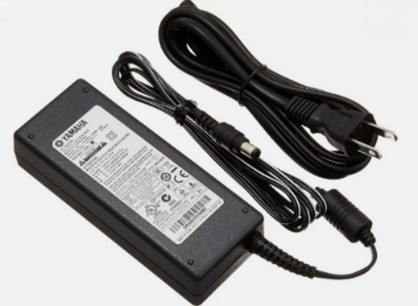 Varnostni odpoklic: Yamaha AC napajalnik PA-300C