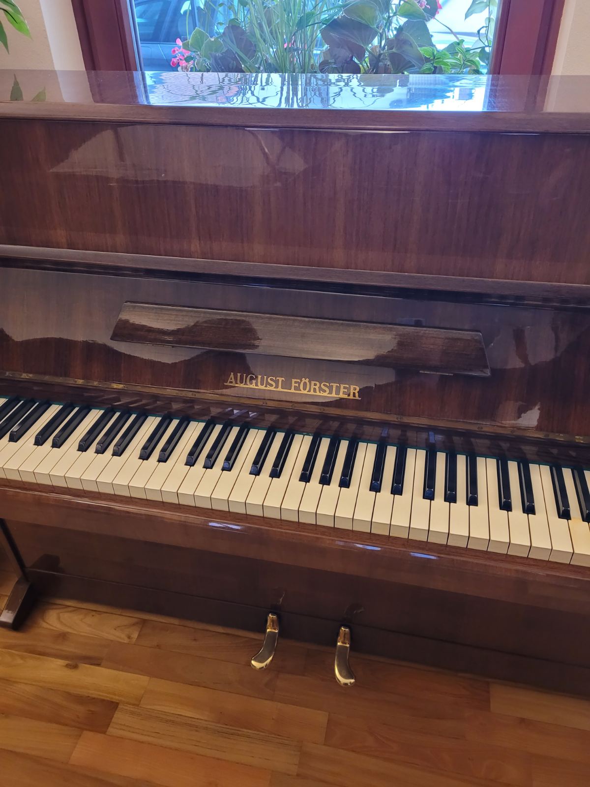 Aug. Forster starejši pianino