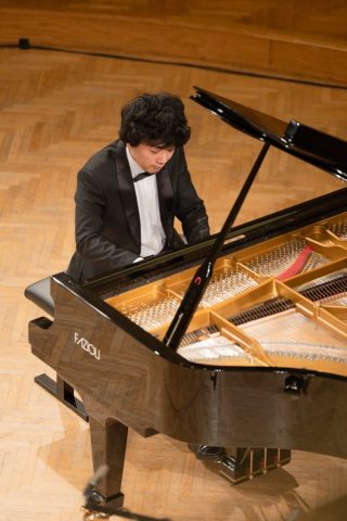 1. Ljubljana festival mednarodno klavirsko tekmovanje