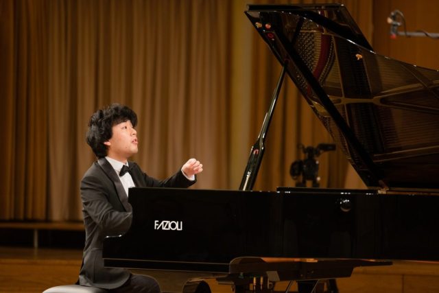 1. Ljubljana festival mednarodno klavirsko tekmovanje